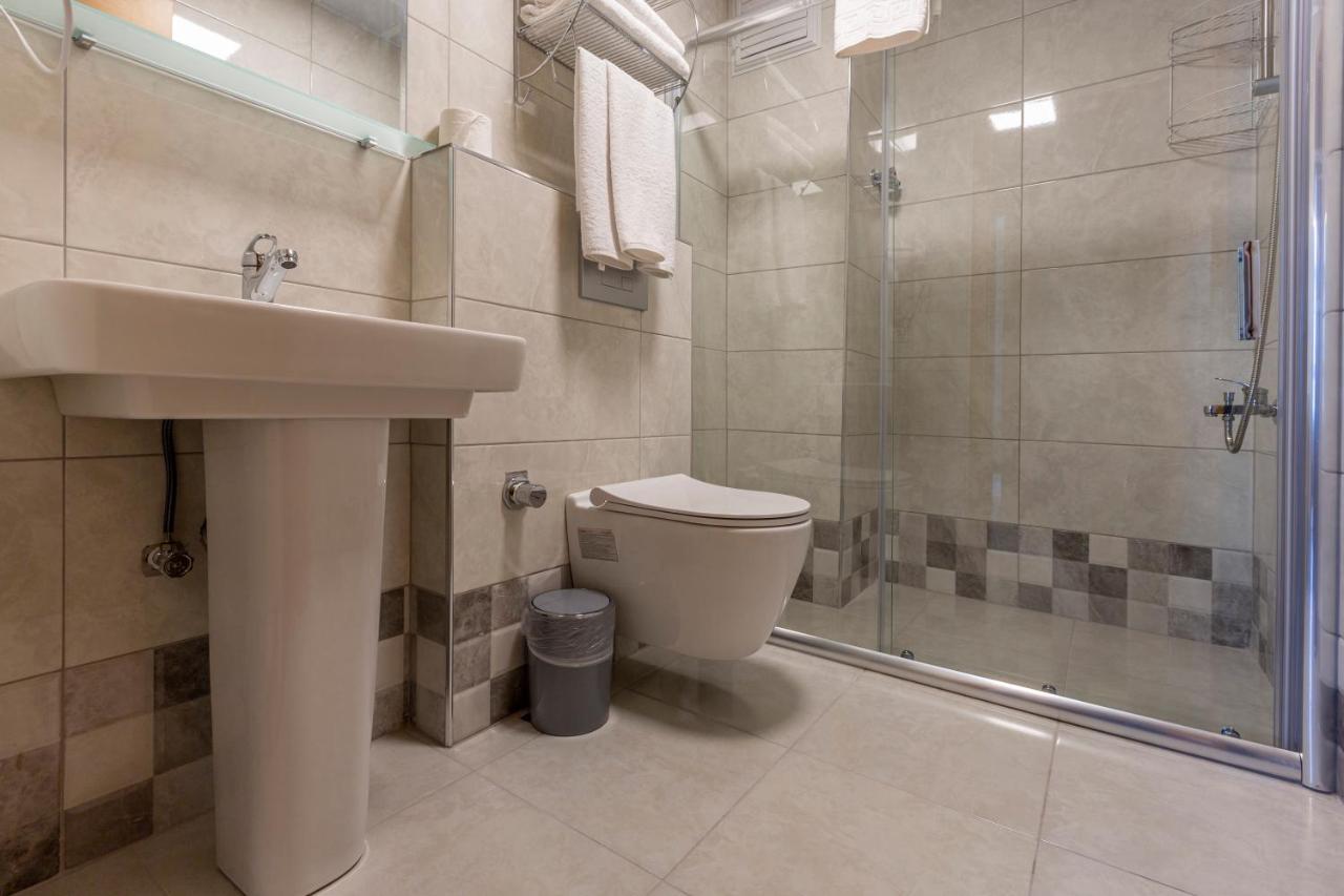 Antalya Business Hotel Bagian luar foto